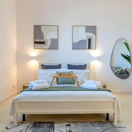 Seaside Near St Nicholas Basilica Apartmán *