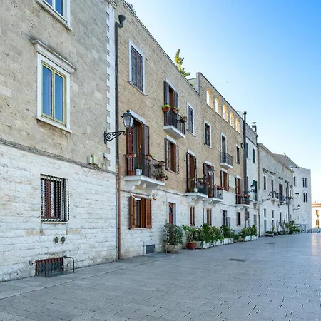 Apartment Seaside Near St Nicholas Basilica Bari