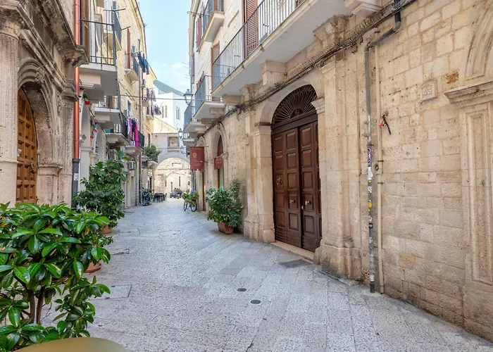 Seaside Near St Nicholas Basilica Apartament Bari